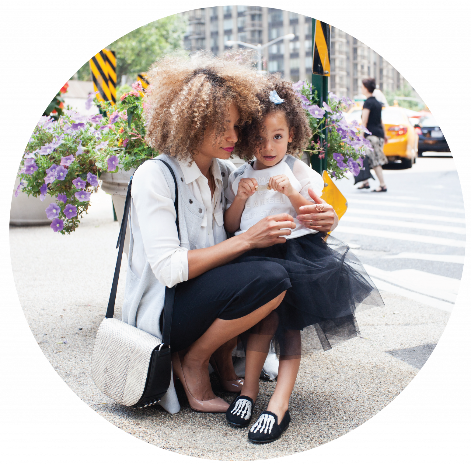 Mom and daughter - working moms in Canada